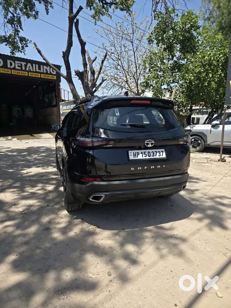 Tata Safari 2023 Diesel 11700 Km Driven