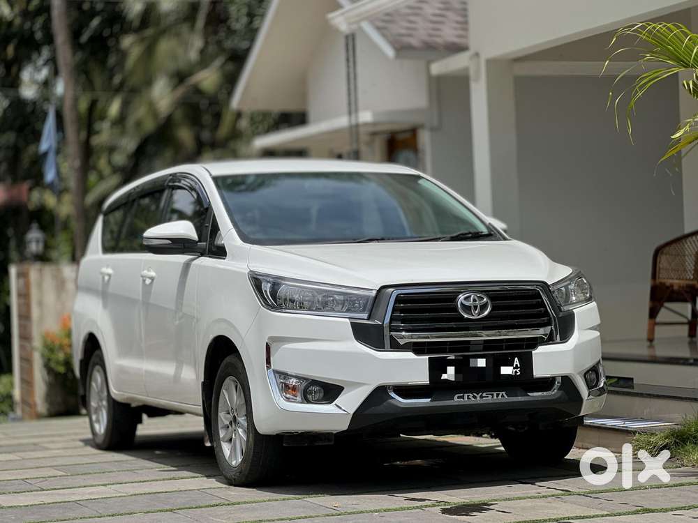 Toyota Innova Crysta 2.4 G Mt, 2017, Diesel