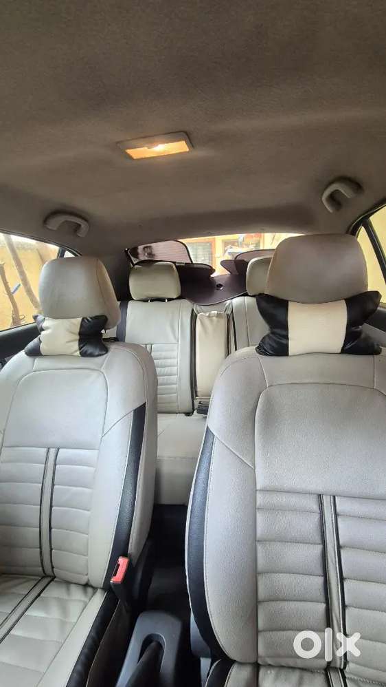 Maruti Suzuki Swift Dzire 2011