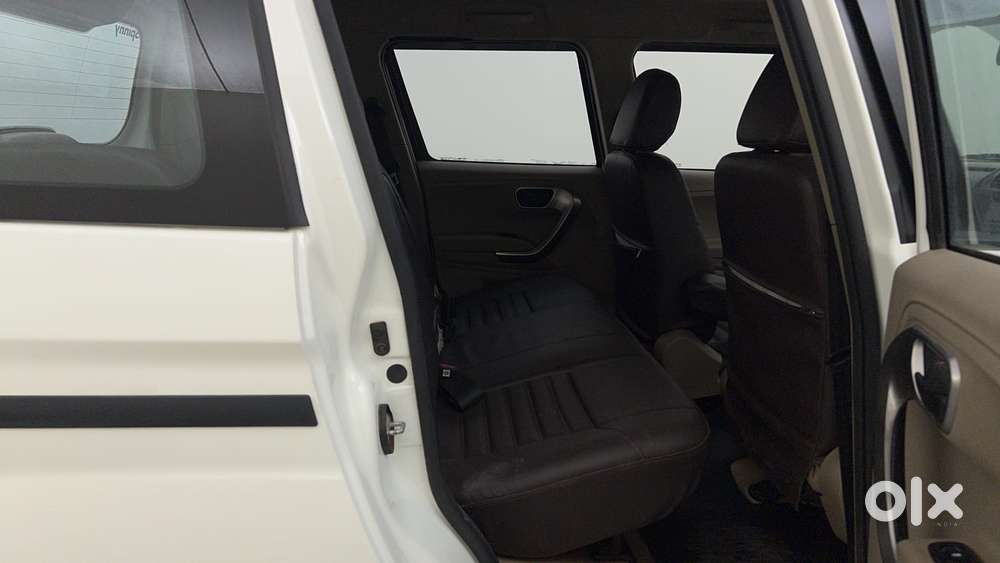 Mahindra Bolero Neo 1.5 N 10, 2023, Diesel