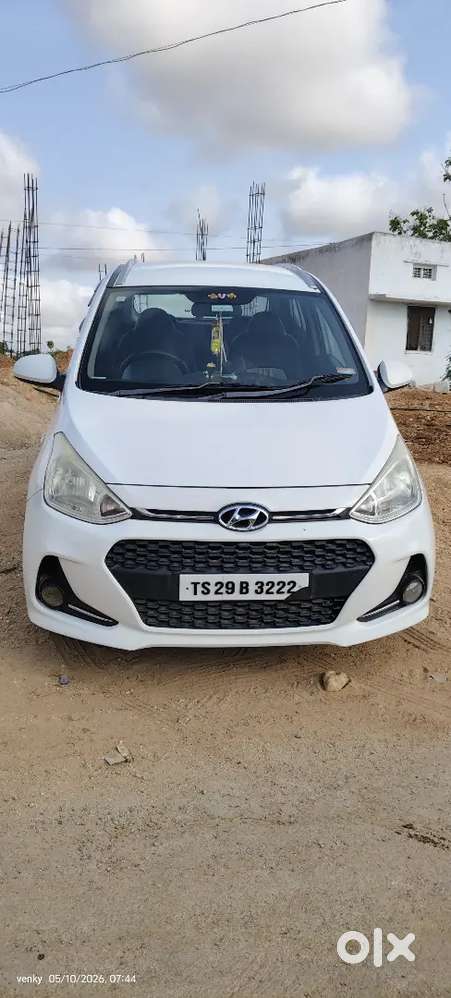 Hyundai Grand I10 2017 Diesel 150000 Km Driven