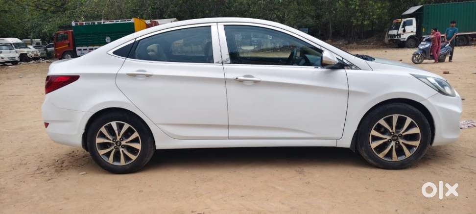 Hyundai Fluidic Verna 1.6 Vtvt Sx, 2014, Petrol