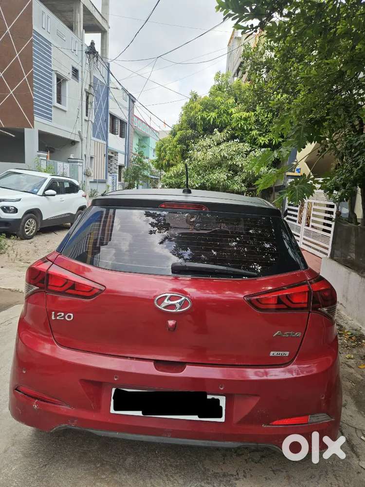 Hyundai I20 2016 Diesel 111000 Km Driven
