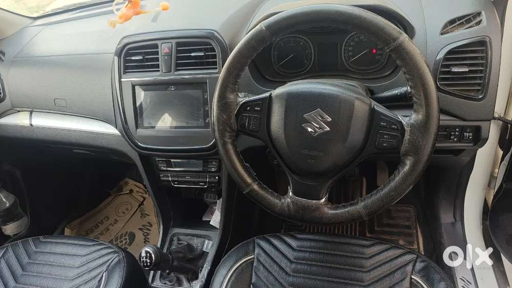 Vitara Brezza 2019 Top Model Manual White