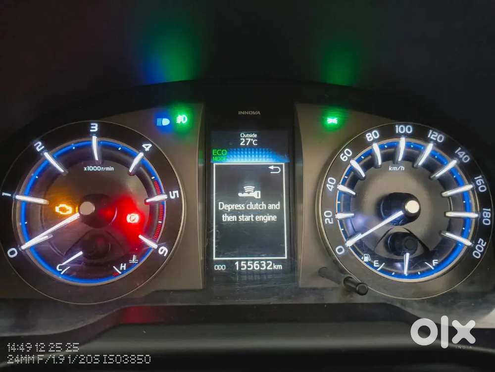 Toyota Innova Crysta 2016