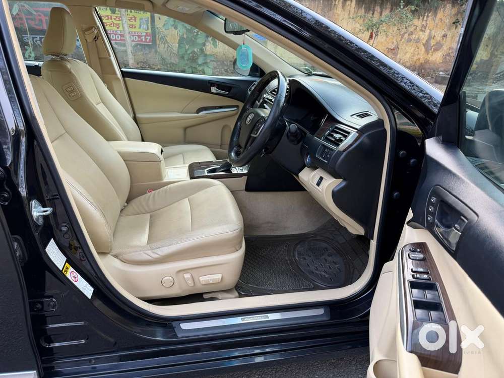 Toyota Camry 2.5l Automatic, 2017, Petrol