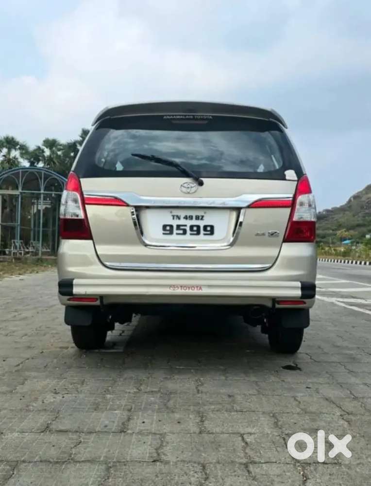 Toyota Innova 2.5 Diesel 7 Seater 2015