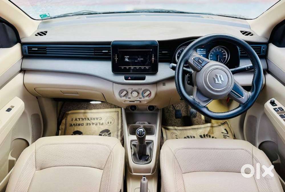 Maruti Suzuki Ertiga 2022-2023 Vxi Cng, 2022, Petrol