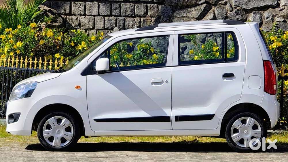 Maruti Suzuki Wagon R Amt Vxi Plus, 2019, Petrol