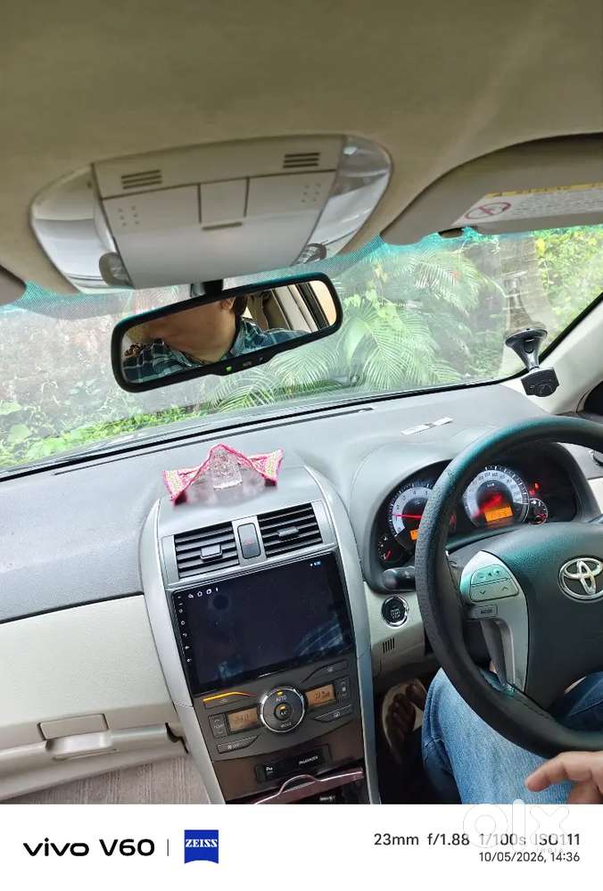 Toyota Corolla Altis 2012