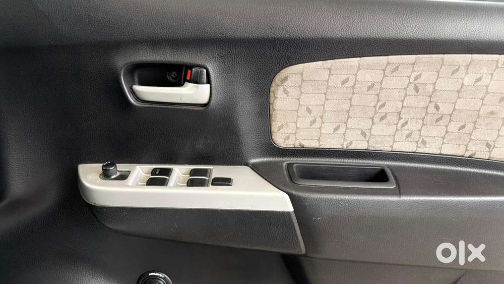 Maruti Suzuki Wagon R 1.0 2015-2019 Vxi Amt, 2015, Petrol
