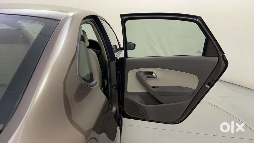 Skoda Rapid [2016-2020] 1.5 Style Plus Tdi At, 2016, Diesel