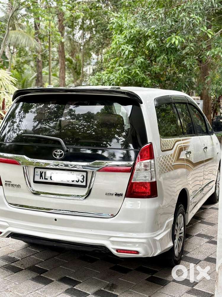 Innova 2013 Gx