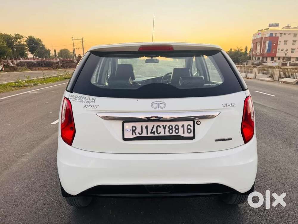 Tata Bolt Revotron Xm, 2015, Petrol