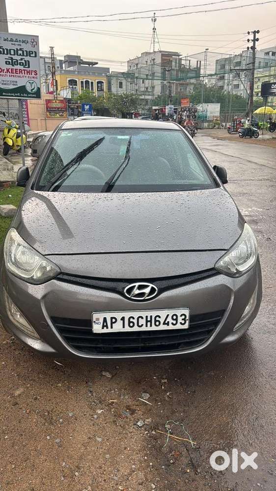 Hyundai I20 2013 Petrol Well Maintained