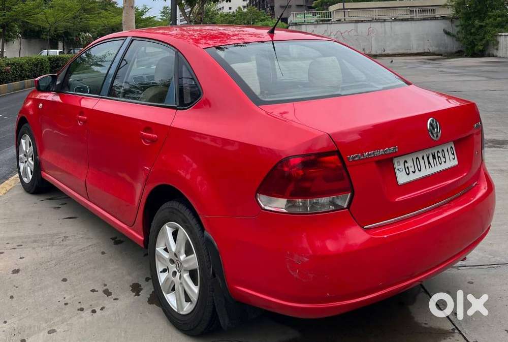 Volkswagen Vento Petrol Highline, 2011, Petrol