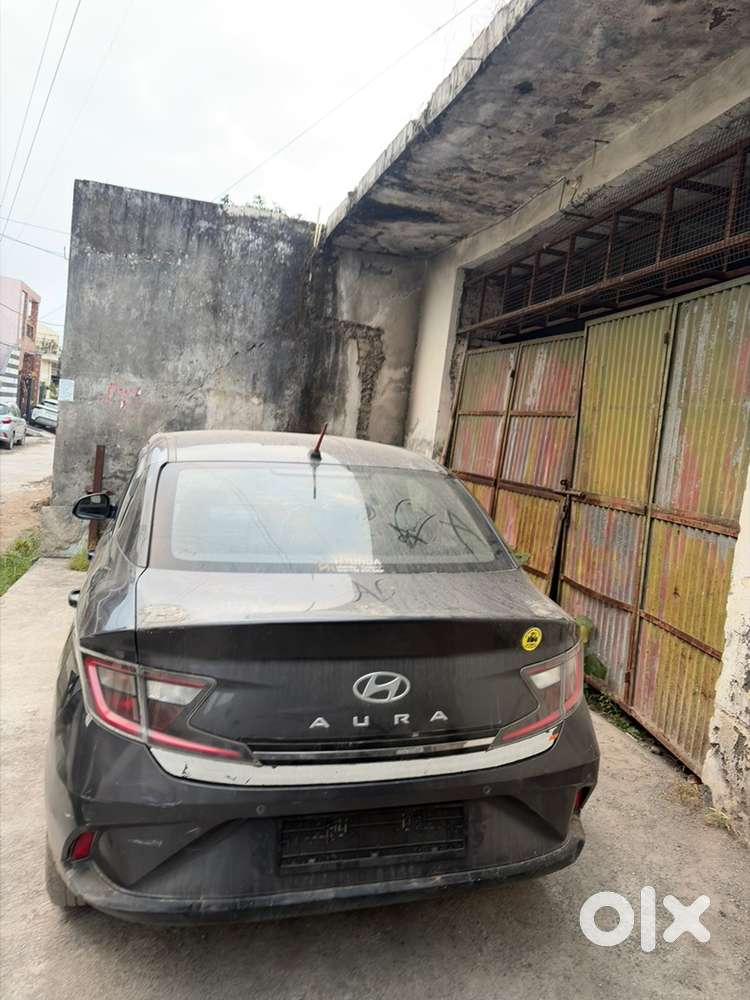 Hyundai Aura 2023 Petrol