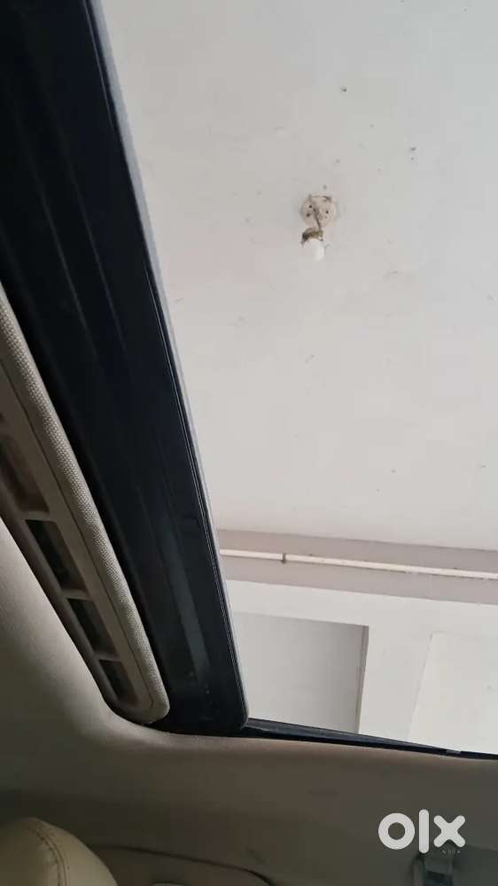 Skoda Superb High End Automatic & Sunroof In Excellent Condition