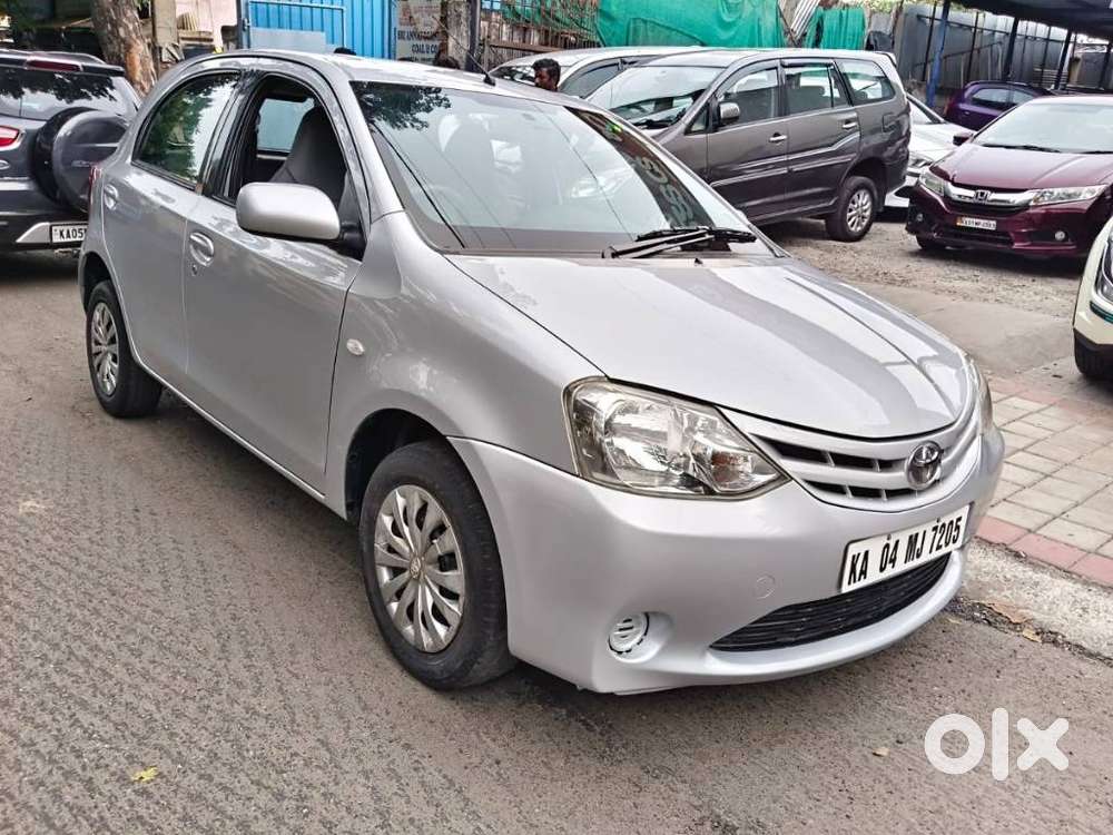 Toyota Etios Liva G, 2011, Petrol