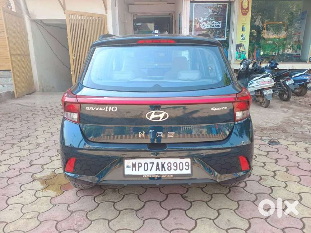 Brand New Un Touched 5000km  1st Owner I10 Neois Full Accessories