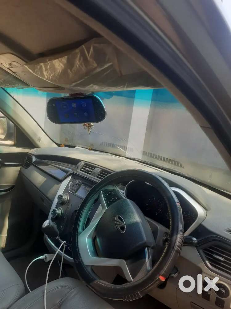 Mahindra Kuv100 Nxt 2017 Diesel 70000 Km Driven