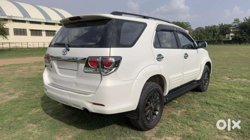 Toyota Fortuner 3.0 4x2 Mt, 2015, Diesel