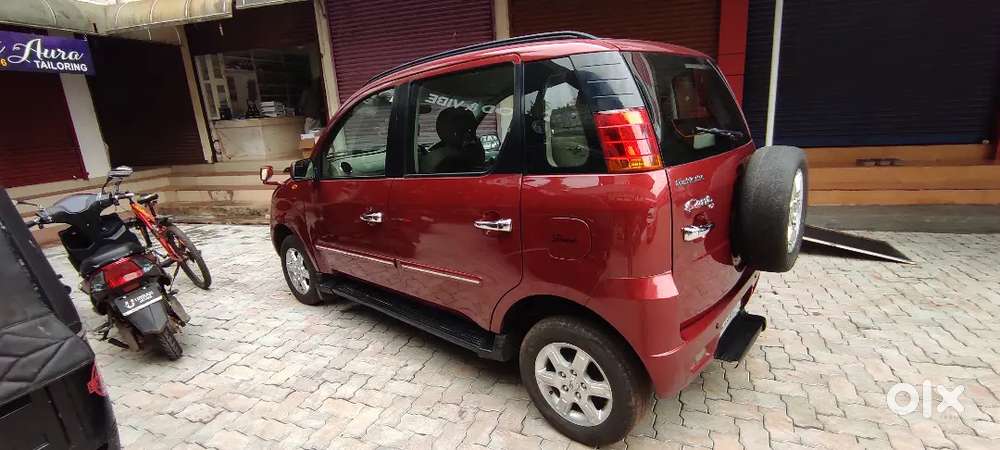 Mahindra Quanto 1.5 C8 2015