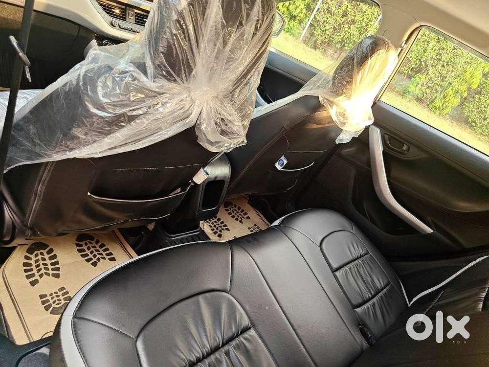 Tata Nexon 1.2 Revotron Xma Amt (s), 2022, Petrol