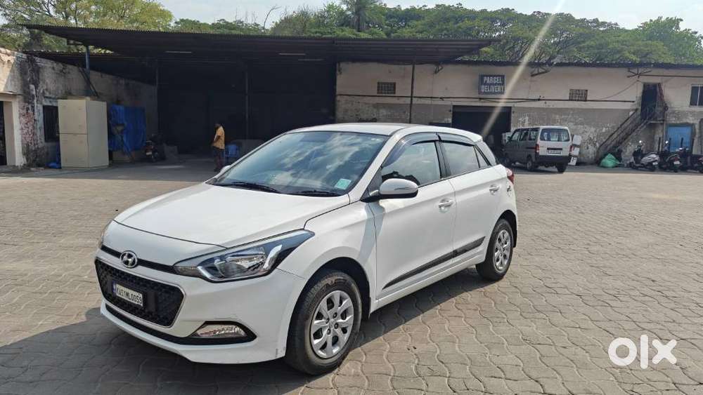 Hyundai I20 Sportz 1.2 Bs-iv, 2017, Petrol