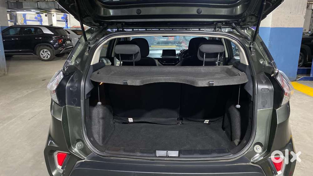Tata Nexon 1.5 Revotorq Xza Plus S Amt, 2023, Petrol