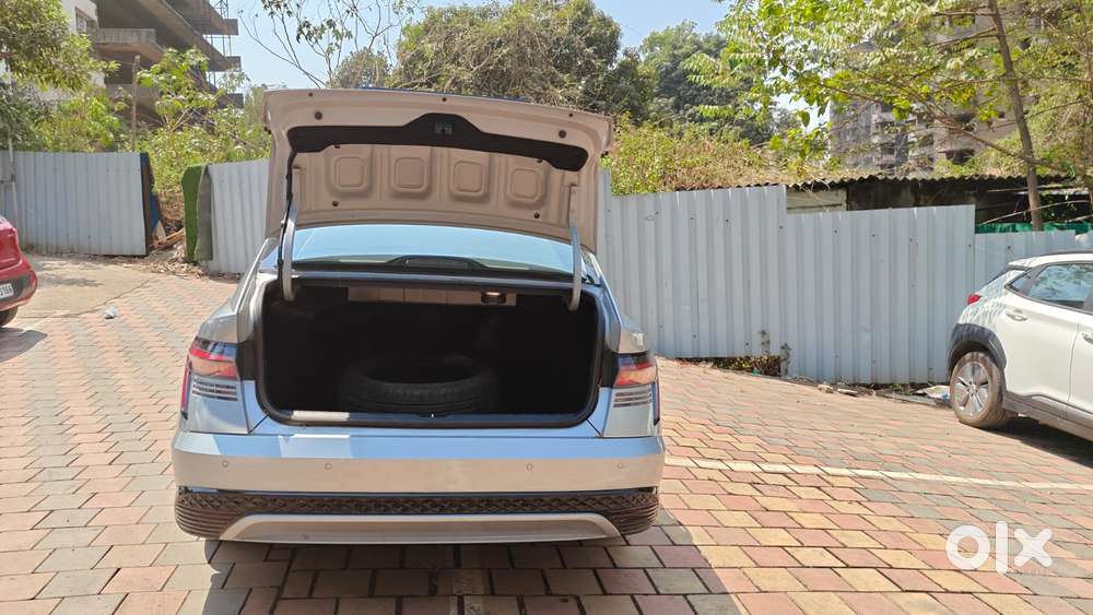 Hyundai Verna 1.5 Sx (o) Turbo Petrol Dct, 2023, Petrol