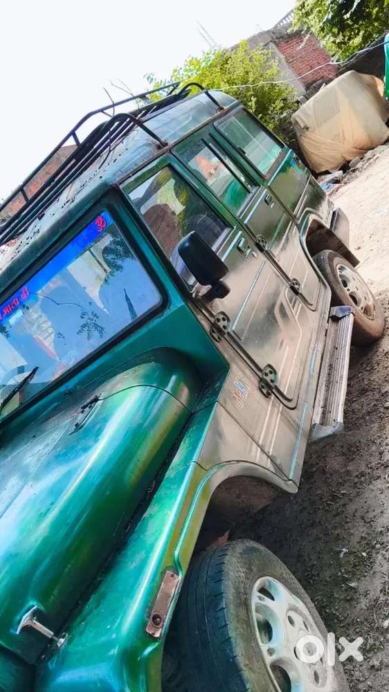Mahindra Maxx 2003