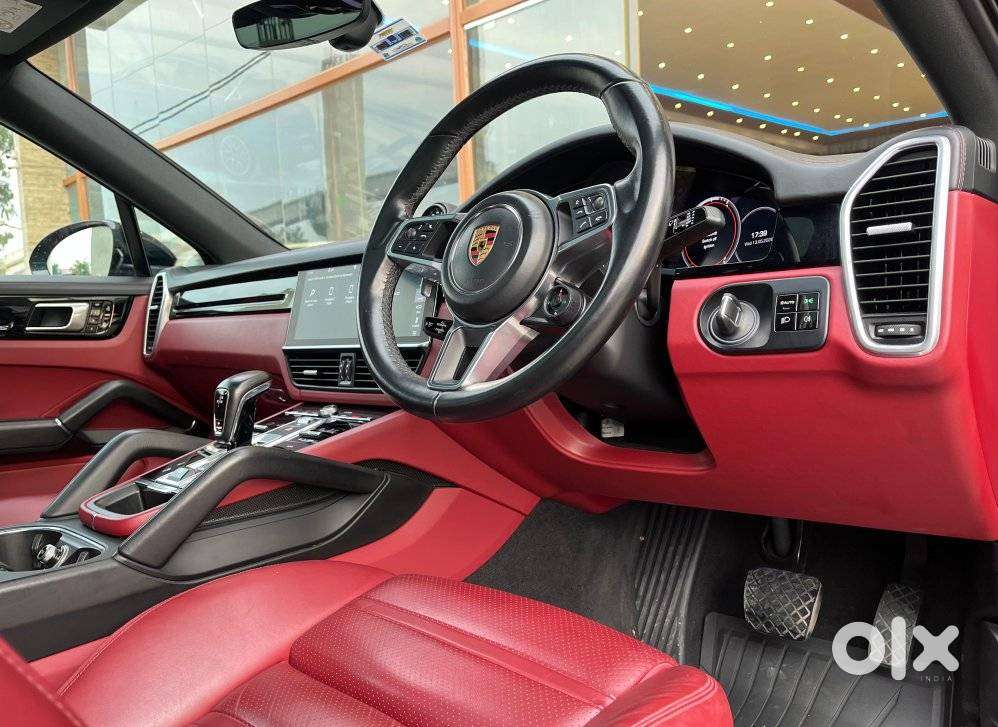 Porsche Cayenne Coupe Platinum Edition, 2019, Petrol