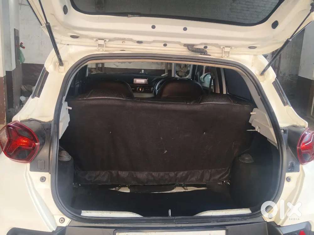 Good Condition Car New Jaisi Dealer Dur Rhe