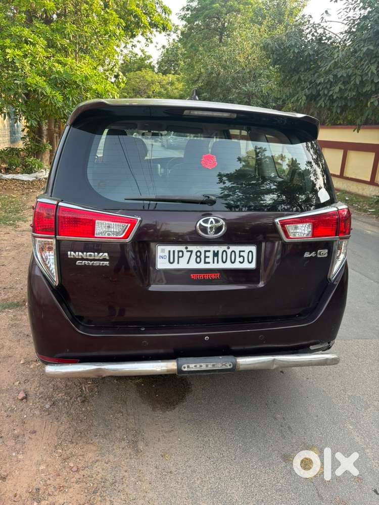 Toyota Innova Crysta 2010