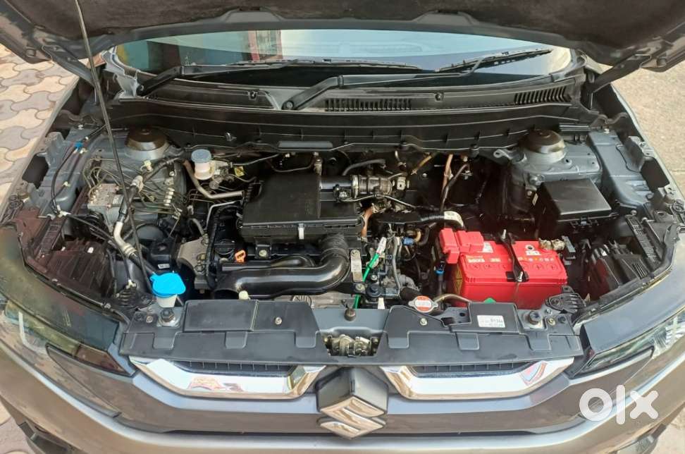 Maruti Suzuki Brezza 1.5 Zxi Smart Hybrid, 2022, Petrol