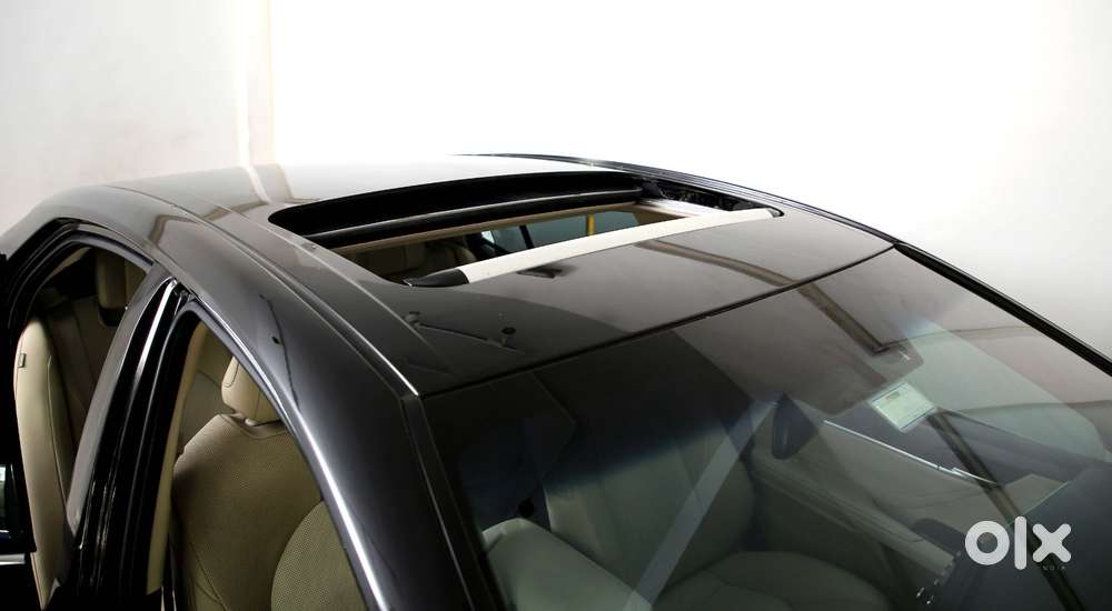 Toyota Camry Hybrid, 2024, Petrol