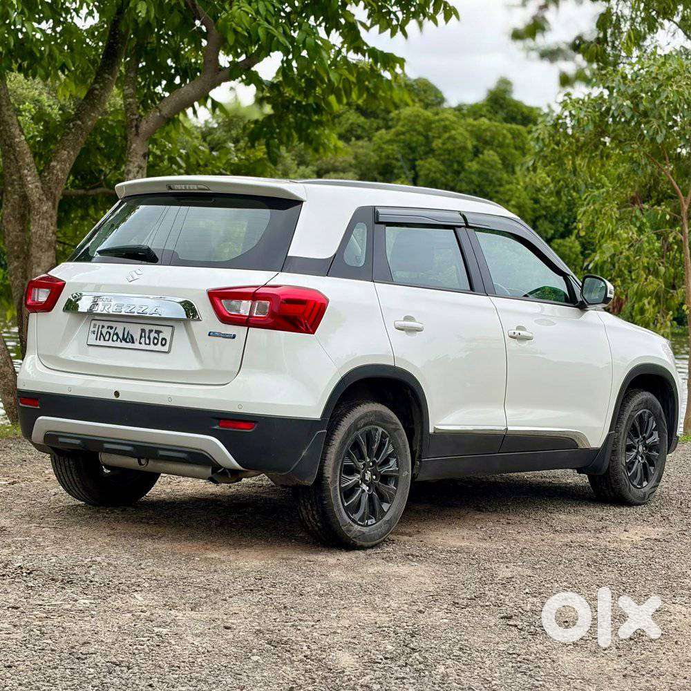 Maruti Suzuki Brezza 1.5 Zxi At Smart Hybrid, 2021, Petrol