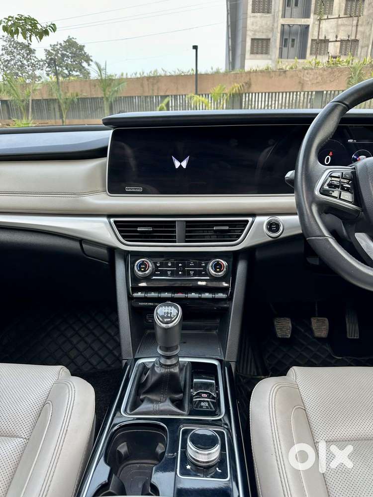 Mahindra Xuv700 2.2 Ax 7 Diesel Mt Str, 2022, Diesel