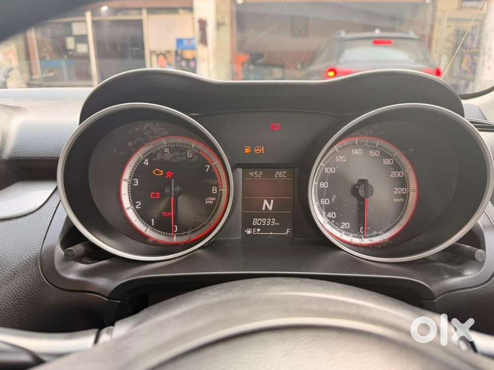 Maruti Suzuki Swift 2018 Petrol Well Maintained