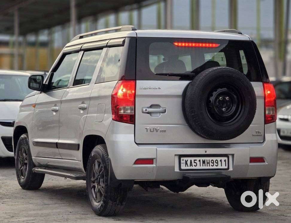Mahindra Tuv 300 T6 Plus Amt, 2016, Diesel