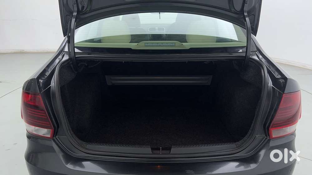 Volkswagen Vento Tsi, 2021, Petrol