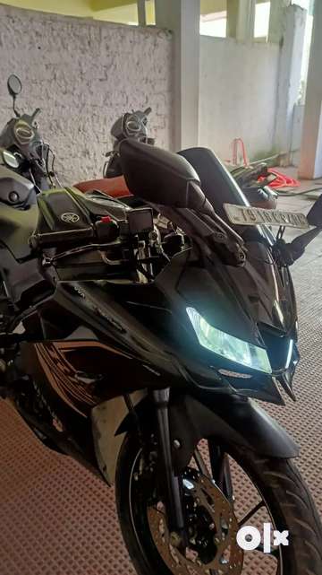 R15 v3 2019 model. Scratch less. Neat condition. Urgent sale