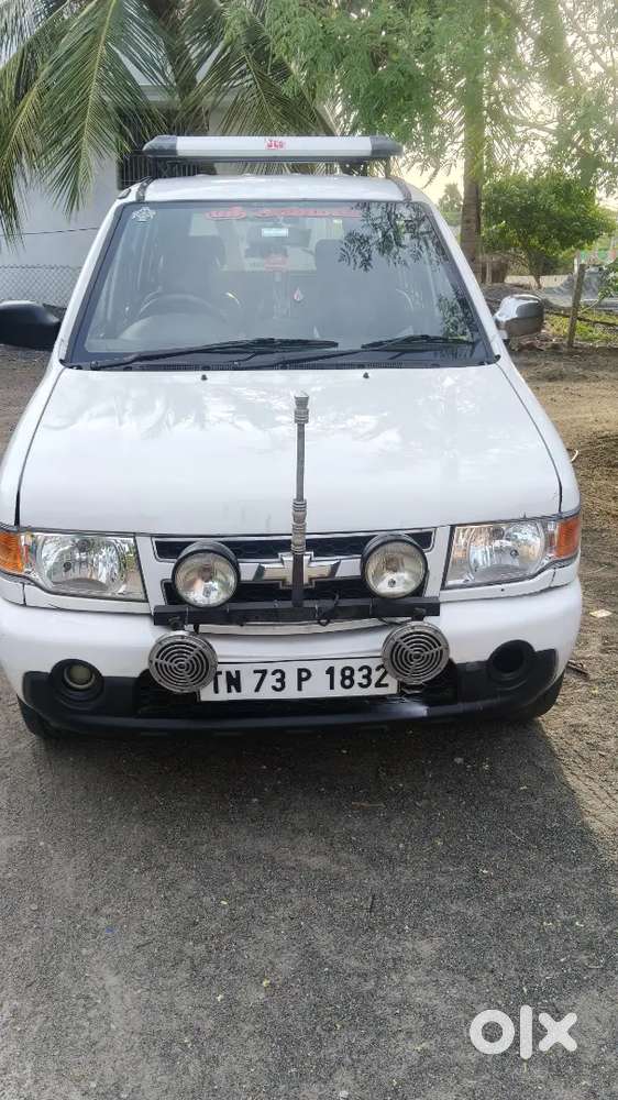 Chevrolet Tavera Neo 2017