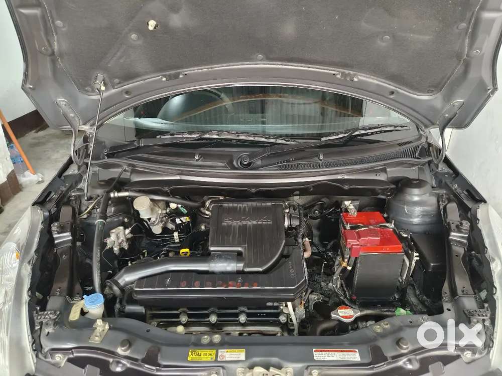 Maruti Suzuki Swift Vxi 2016