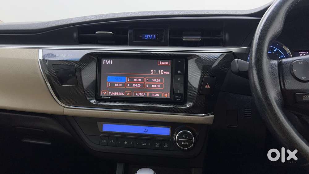 Toyota Corolla Altis 2013-2017 Vl At, 2016, Petrol