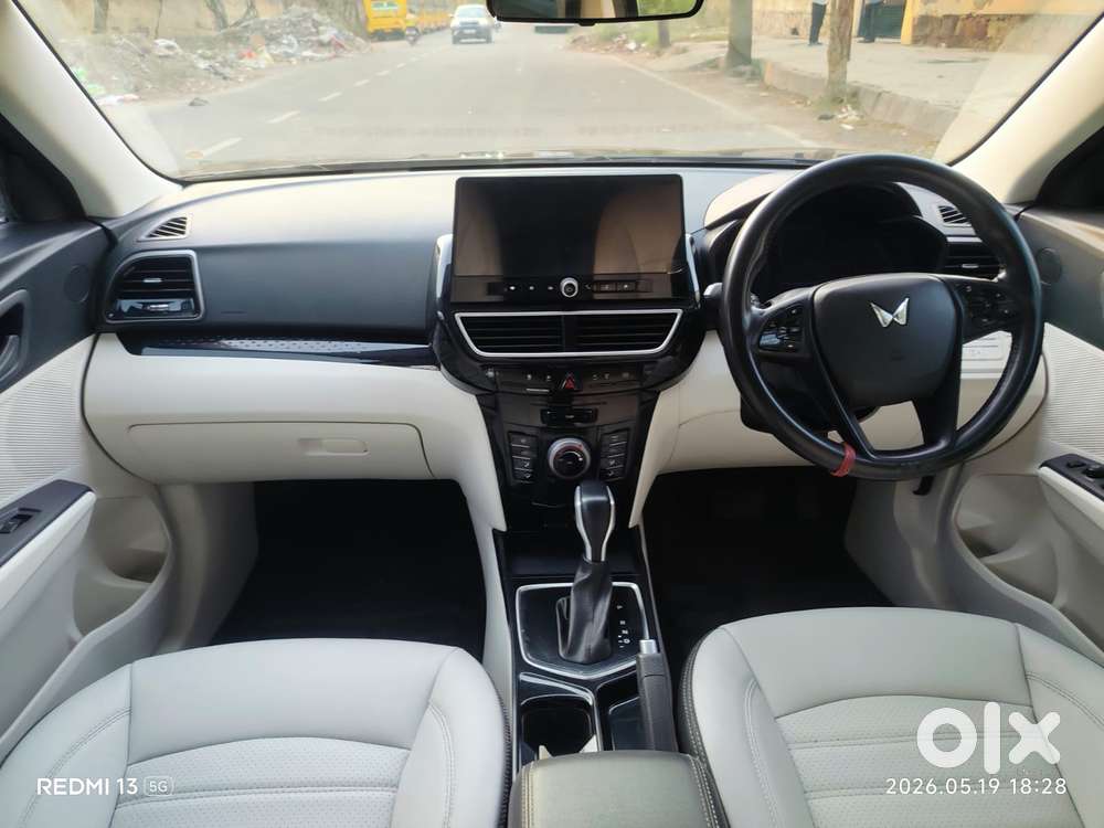 Mahindra Xuv 3xo Mx3, 2024, Petrol