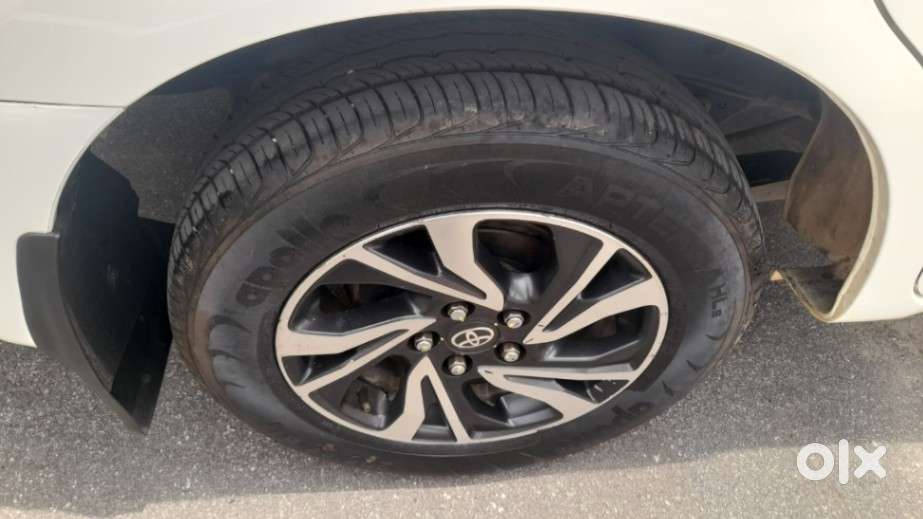 Toyota Innova Crysta 2.4 Gx Limited Edition At 7 Str, 2021, Diesel