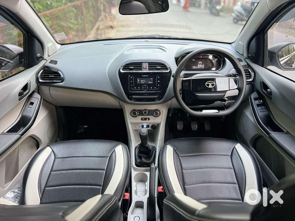 Tata Tiago 1.2 Revotron Xm Option, 2025, Petrol