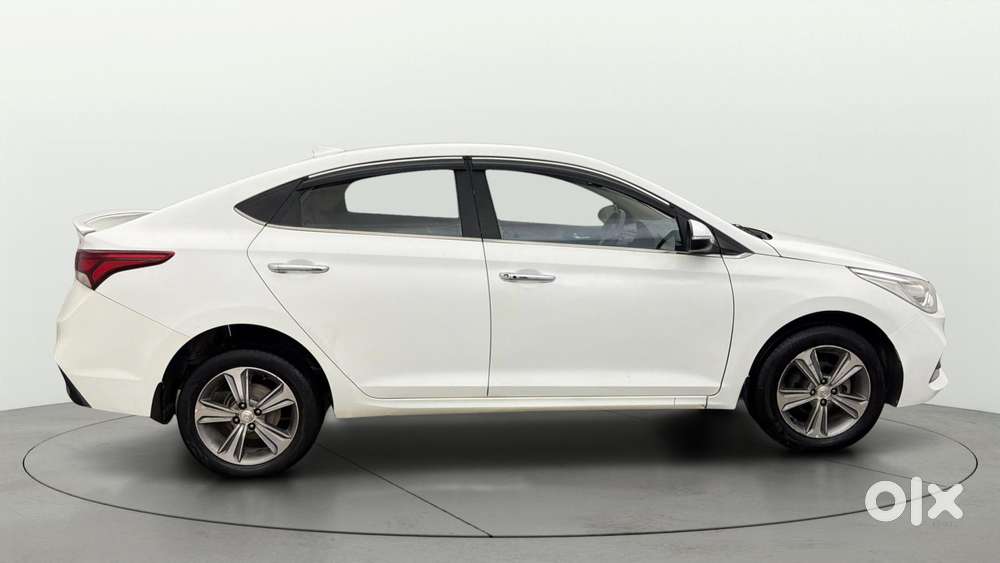 Hyundai Verna 1.6 Vtvt Sx, 2019, Petrol
